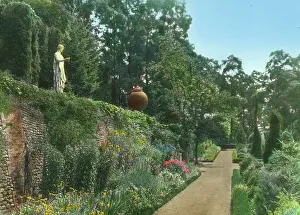 Burrwood, Walter Jennings house, Cold Spring Harbor, New York, 1916. Creator: Frances Benjamin Johnston. Burrwood, Walter Jennings house, Cold Spring Harbor, New York, 1916. Creator: Frances Benjamin Johnston