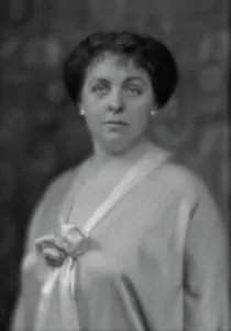 Stout Prints: Cameron, Alexander, Jr. Mrs. portrait photograph, 1912 July 2. Creator: Arnold Genthe