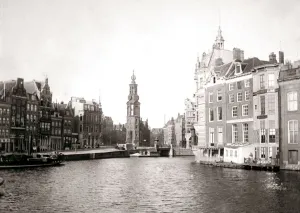 Batkin Prints: Canal, Amsterdam, 1898. Artist: James Batkin