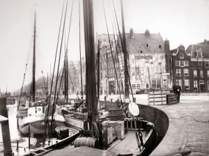 Canal boats, Rotterdam, 1898. Artist: James Batkin