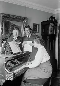 Bass Prints: Carl Braun & wife, H. Weil, between c1915 and c1920. Creator: Bain News Service