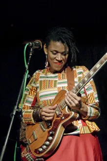 Cape Verdean Collection: Carmen Souza, Carmen Souzas Silver Messengers, Verdict Jazz Club, Brighton East Sussex, 2019