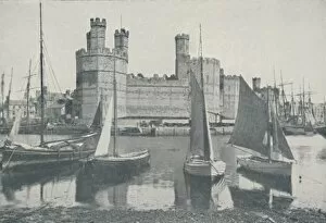 Carnarvon Castle Gallery: Carnarvon Castle, 1910. Artist: Photochrom Co Ltd of London