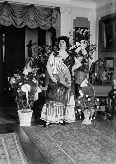 Opera House Prints: Carrie Bridewell Benedict, between c1915 and c1920. Creator: Bain News Service