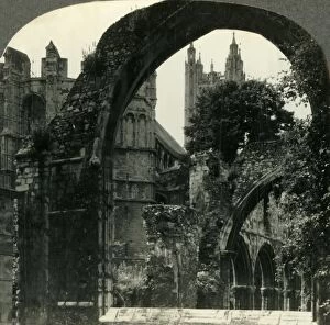 Canterbury Collection: The Central Tower of Canterbury Cathedral seen through Arch of the Ruins, Canterbury