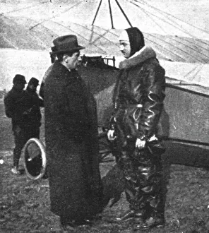 Airman Prints: Ceux de l'air et ceux de la route; Roland Garros en tenue de combat