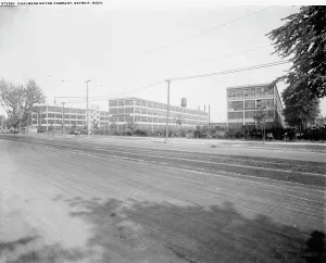 Industrial Facility Prints: Chalmers Motor Company, Detroit, Mich. between 1908 and 1920. Creator: Unknown