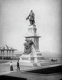 Province Prints: Champlain's statue, Quebec, between 1910 and 1920. Creator: Unknown