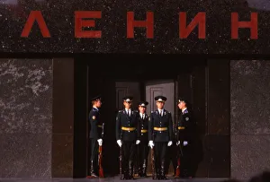 Granite Prints: Changing Guard at Lenins Tomb, Red Square, Moscow, 20th century. Artist: CM Dixon