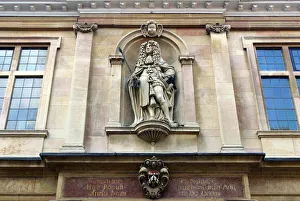 Alcove Gallery: Charles II on Custom House, Kings Lynn, Norfolk