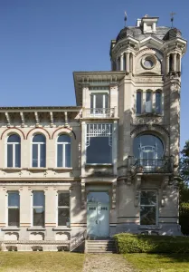Chateau Delune, 86 Avenue Franklin Roosevelt, Brussels, Belgium, c2014-2017. Artist
