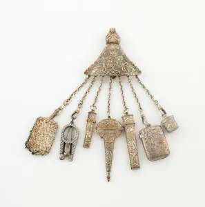 Silverware Collection: Chatelaine, Birmingham, 1901 / 02. Creator: Unknown