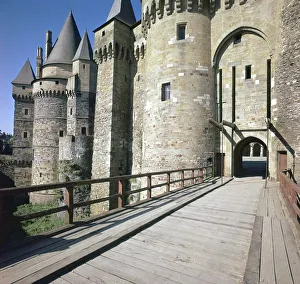 Drawbridge Prints: Chatlan at Vitre Castle, 14th century