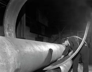 Roller Prints: Checking the curve of a steel plate