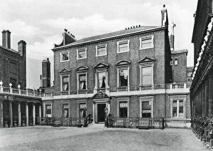 Images Dated 16th December 2006: Chesterfield House, Mayfair, London, 1908.Artist: Bedford Lemere and Company