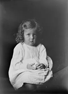 Apprehension Prints: Child of Wilhelm Meyer, portrait photograph, 1919 Oct. 4. Creator: Arnold Genthe