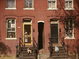 Rowhouse Prints: Children on row house steps, Washington