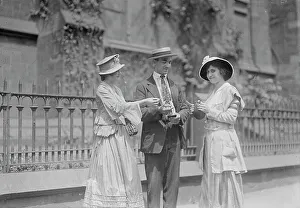 Encourage Prints: Chorus girls selling tickets, between c1915 and c1920. Creator: Bain News Service