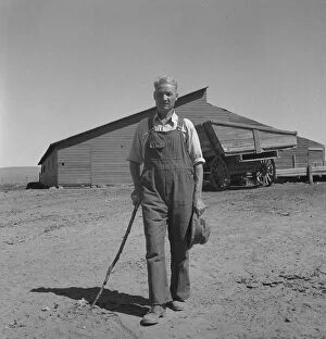 Chris Ament, on dry land wheat farm of Columbia Basin where... south of Quincy, Washington, 1939
