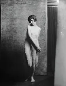 Christie, Grace, Miss, 1925 June 10. Creator: Arnold Genthe
