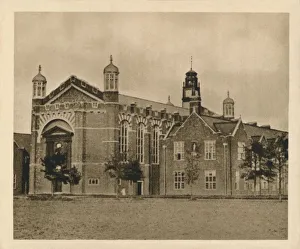 Cigarette Packet Prints: Christs Hospital, 1923