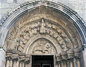 Church of Santiago, detail of the front door with sculpture of Santiago on horseback