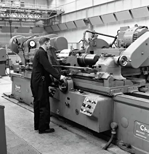 Lathe Gallery: Churchill lathe in use, Park Gate Iron & Steel Co, Rotherham, South Yorkshire, 1964