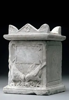 Dove Prints: Cinerary Urn, late 1st century. Creator: Unknown