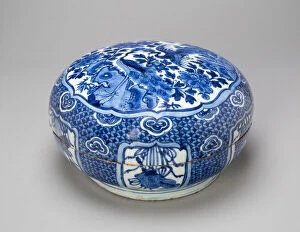 Round Collection: Circular Box with Peacocks, Peonies, and Auspicious Motifs, Ming dynasty