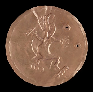 Designs Prints: Circular pendant with alligator, 800-1200. Creator: Unknown
