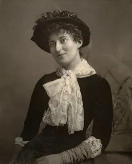 London Stereoscopic Co Collection: Cissy Grahame, British actress, 1882. Artist: London Stereoscopic & Photographic Co