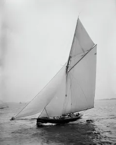 Clara, between 1890 and 1900. Creator: Johns Johnston