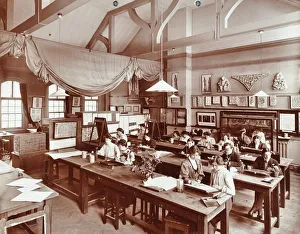 Camberwell Prints: A class at the Camberwell School of Arts and Crafts, Southwark, London, 1907