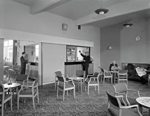 Swinton Prints: Clear beer at the miners welfare, Swinton, South Yorkshire, 1960
