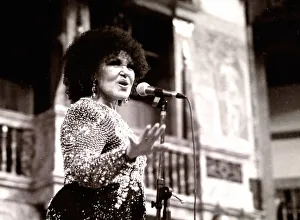 Laine Prints: Cleo Laine, The Globe, London, 2000. Artist: Brian O Connor