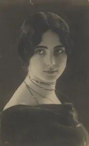Photochrom Gallery: Cleo de Merode, 1903-1904