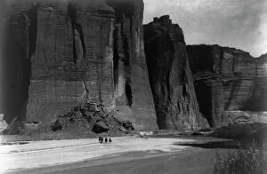 Distance Collection: The cliffs, Canyon de Chelly, Ariz., c1905. Creator: Edward Sheriff Curtis