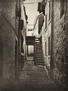 Alley Prints: Close No. 122 Saltmarket (#29), Printed 1900. Creator: Thomas Annan