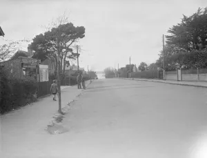 Cole & Son, W. Road, Gurnard, Isle of Wight, 1931. Creator: Kirk & Sons of Cowes