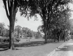 The College Green, Burlington, Vt. c.between 1910 and 1920. Creator: Unknown