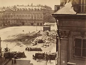 Barricades Gallery: Colonne Vendome, 1871. Creator: Franck