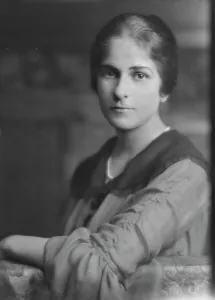Colt, R.C. Mrs. portrait photograph, 1916 Apr. 6. Creator: Arnold Genthe