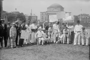 Students Prints: Columbia Class of 1916, between c1915 and c1920. Creator: Bain News Service