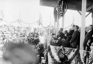 Columbus Fountain Prints: Columbus Memorial Unveiling, General View