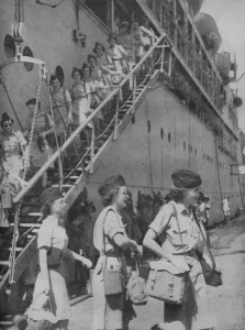 Cheerful Gallery: Coming Ashore at Singapore, 1945