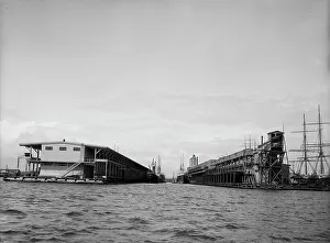 Gulf Prints: Commandancia and Tarragona Street wharves