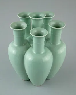 Qianlong Period Prints: Compound Vase with Six Trumpet-Shaped Necks, Qing dynasty, Qianlong reign (1736-1795)