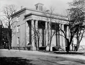 Davis Jefferson Prints: Confederate White House, home of Jefferson Davis in Richmond, ca 1904. Creator: Unknown