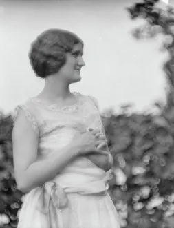 Conroy, Frank, Mrs. standing outdoors, 1923 Creator: Arnold Genthe