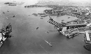 Bain Prints: The construction of the Sydney Harbour Bridge in Jan 1930 and 1931